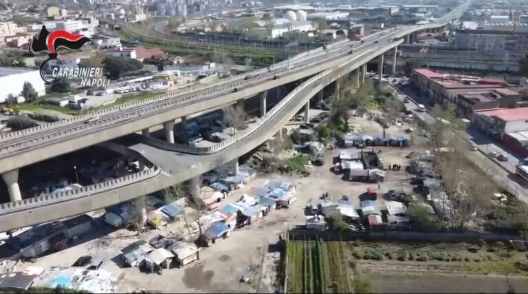 Operazione nella ‘favelas’ di Poggioreale