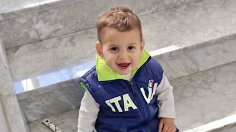 Domenico Caliendo, domani l’autopsia del bimbo. Premier Meloni forse ai funerali