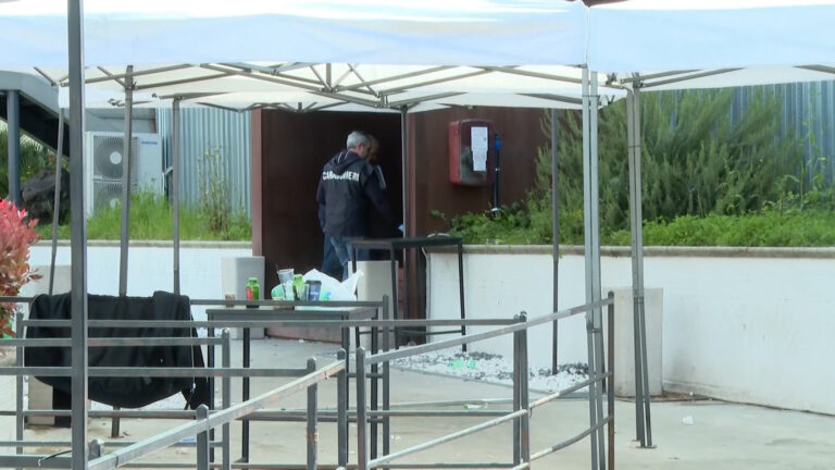 Notte di violenza a Pomigliano: due giovani feriti