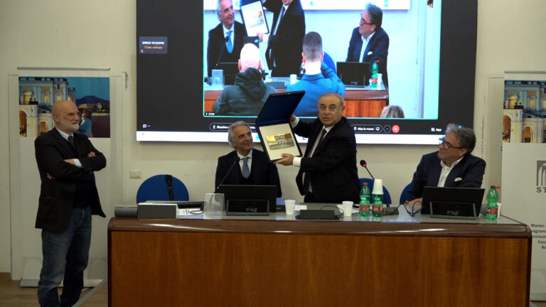 Stoà, il "ritorno a casa" dei manager dopo 35 anni