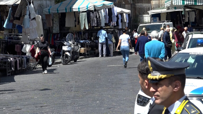 La legalità di fronte al "buvero", a Napoli caserma Gdf in sede ex Pretura