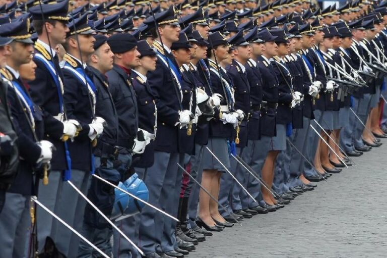 174° anniversario Polizia di Stato a Napoli