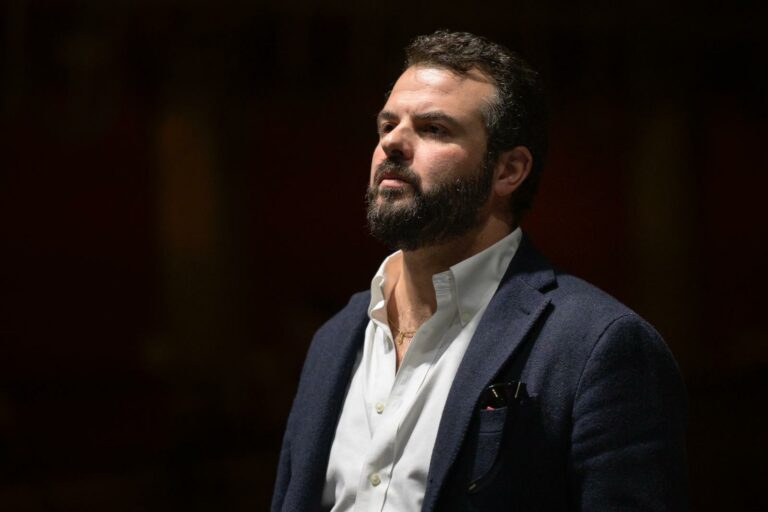 Edoardo De Angelis firma la regia della Tosca di Puccini