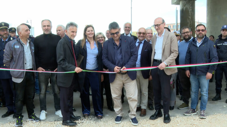 Pozzuoli, inaugurato parcheggio per sosta libera (2 ore) in via Sacchini