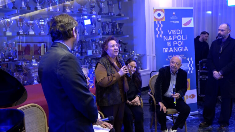 Vedi Napoli e poi Mangia, protagonista "L’ombelico della sirena”