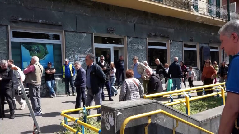 Rapina in Banca a Napoli, come un film ma senza lieto fine