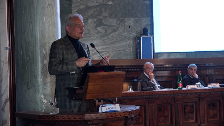 Terapia del dolore, esperti dicono sì alla cannabis per fibromialgia e neuropatie