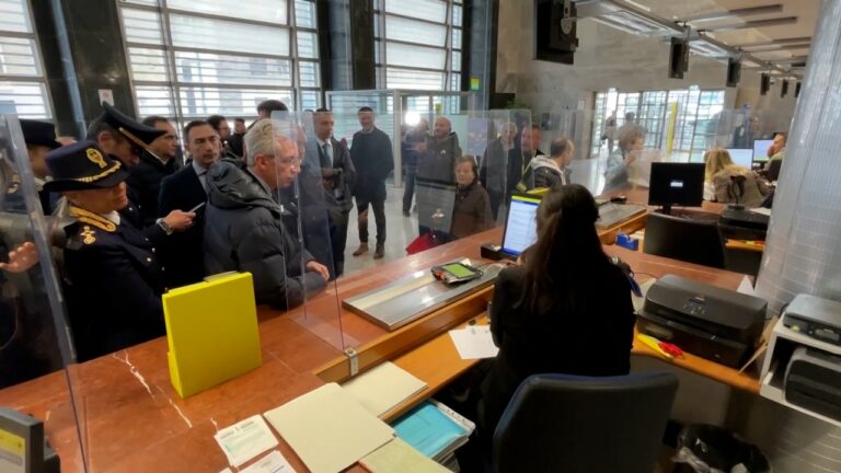 Passaporto alle Poste, bilancio a 12 mesi dall'attivazione