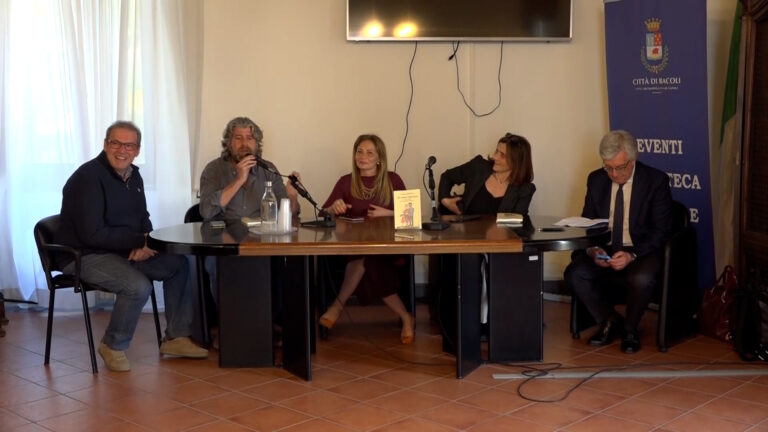 “40 anni mamma. Guida insolita alla scoperta dell’amore”, il libro di Nunzia Marciano