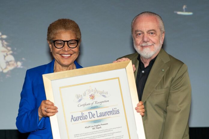 De Laurentiis riceve la cittadinanza onoraria di Los Angeles (fonte: SSC Napoli)