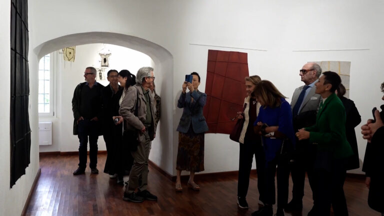 Moda, alla Fondazione Mondragone “Tessere e connettere”