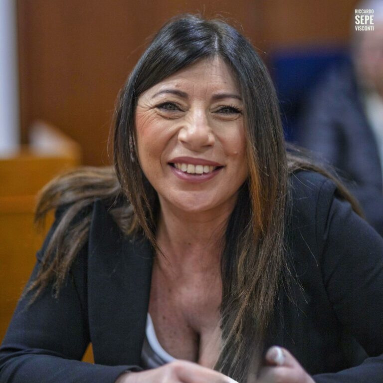 Bruna Fiola (PD): “OSS e OSA, gli esami devono essere gestiti dalla Regione Campania”