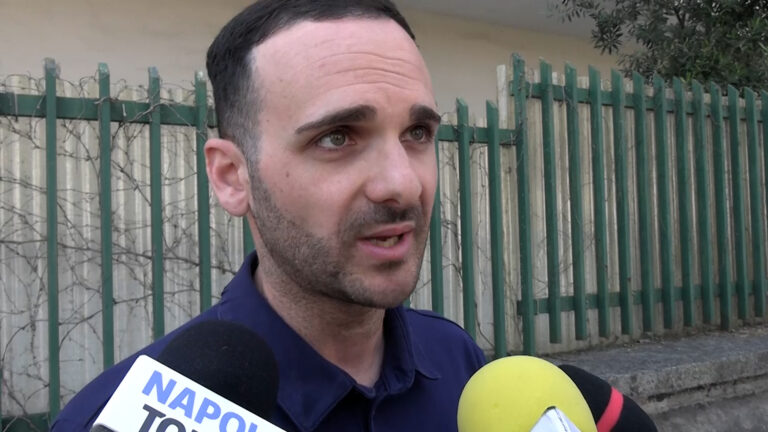 Bimbo conteso tra Napoli e Uk, il padre: “Non lo vedo da 4 mesi”