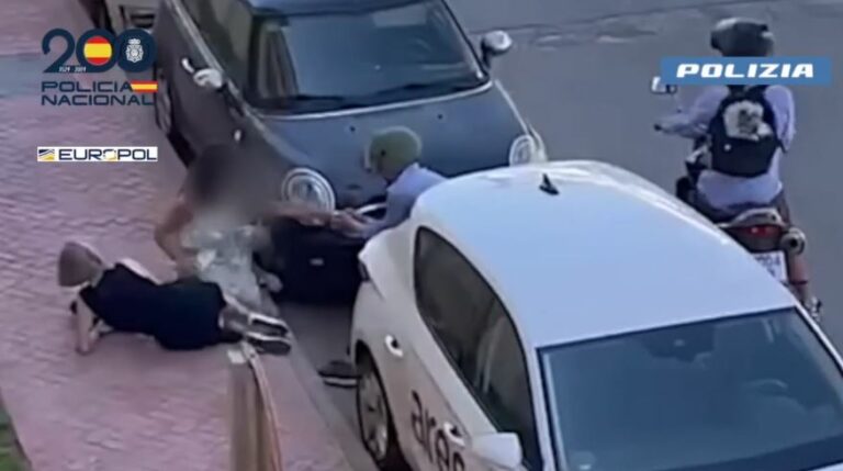 Rapinatori napoletani in trasferta per rubare orologi di lusso: 12 arresti in Spagna