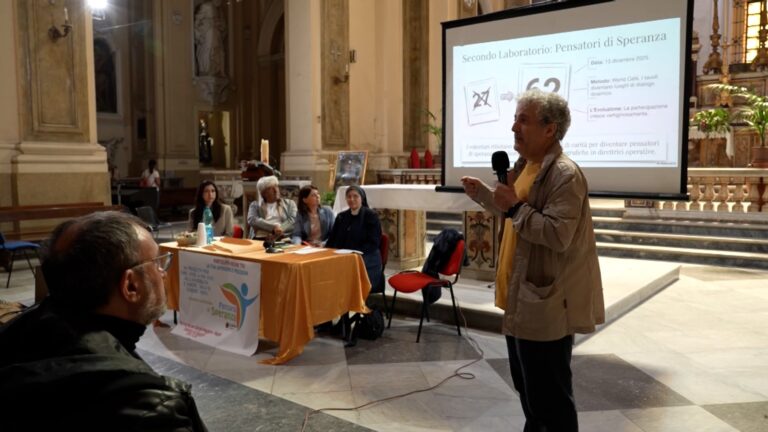 "Percorsi di speranza", il progetto della Caritas a Napoli con laboratori e una mostra fotografica