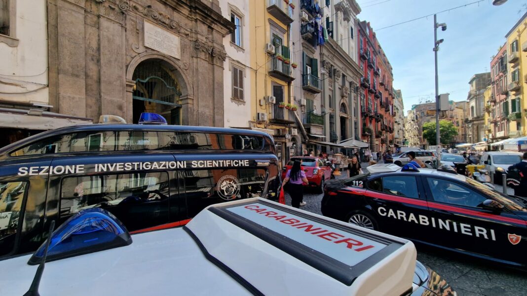 12 accoltellato arrestato padre