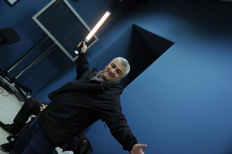 Lutto nel mondo dell’informazione a Napoli, morto il fotoreporter Riccardo Siano
