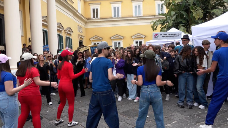 Napoli, torna “ORIENTAlife – La scuola orienta per la vita”