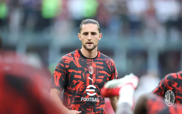 Napoli, la partenza di Anguissa potrebbe aprire a Rabiot
