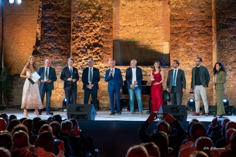 Premio Cimitile 2026, consegnati i “Campanili d’Argento” nel complesso delle Basiliche