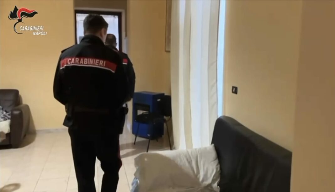 Truffe telefoniche con base a Quarto: 4 arresti dei carabinieri. Avevavo appena messo a segno un colpo da 18mila euro ai danni di un'anziana