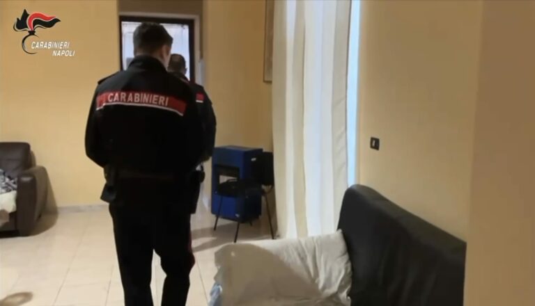 Truffe telefoniche con base a Quarto: 4 arresti dei carabinieri. Avevavo appena messo a segno un colpo da 18mila euro ai danni di un'anziana