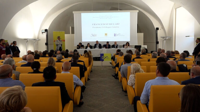 Lotta al Racket: 20 denunce in un anno. Gratteri: "fenomeno più vasto di quanto appare"
