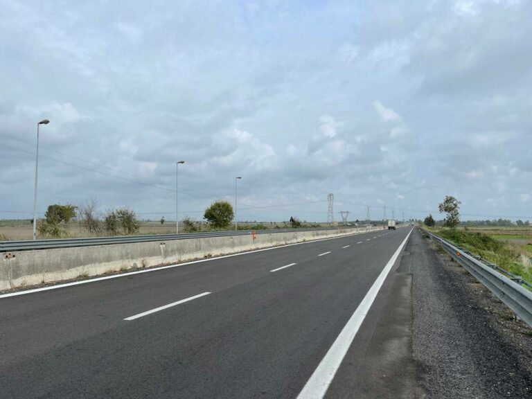 Due motociclisti napoletani hanno perso la vita. A essere teatro del tragico incidente la cosiddetta statale “Terra di lavoro”. Le vittime sono due uomini, di 38 e 35 anni, originari rispettivamente di Casoria e Casavatore