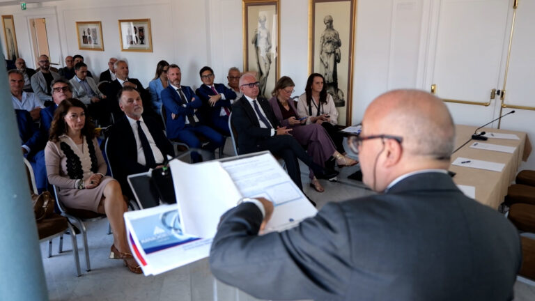 Imprese: solo il 30 per cento delle Pmi ha manager esterni alla famiglia