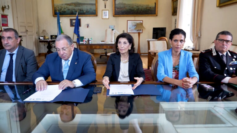 Terra dei Fuochi, siglato protocollo di intesa per educazione ambientale e legalità