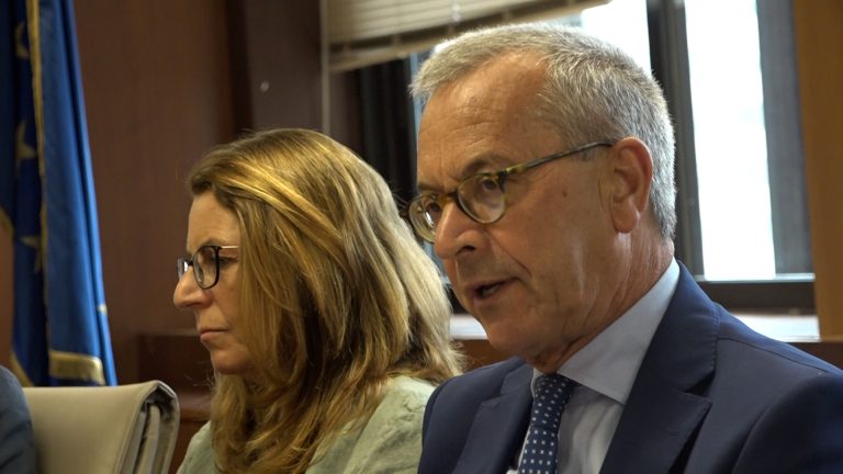 procuratore generale di napoli aldo policastro critica circolare csm