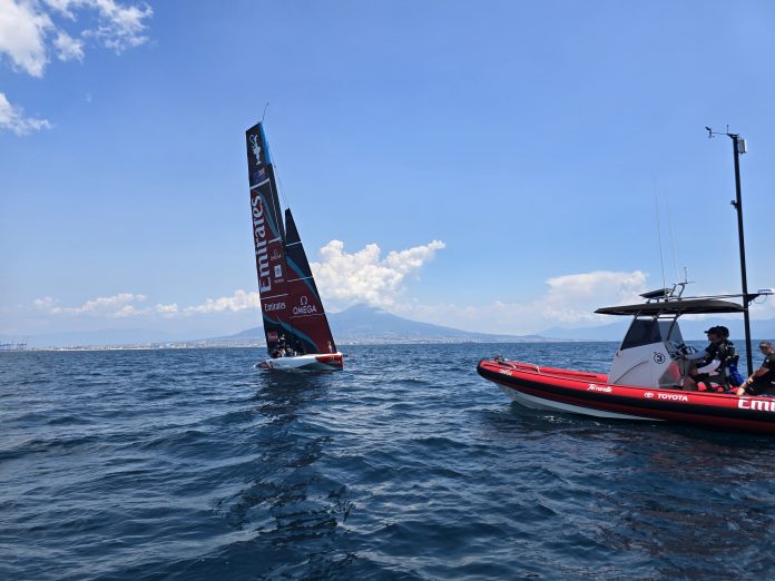 America's Cup, New Zealand si allena nel golfo di Napoli
