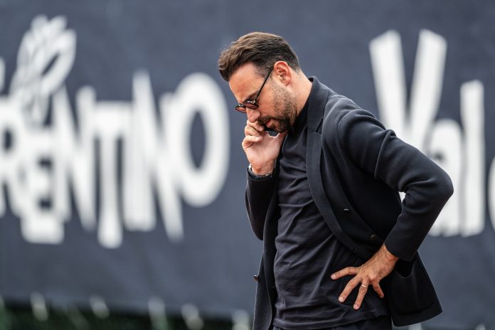 Il direttore sportivo del Napoli Giovanni Manna