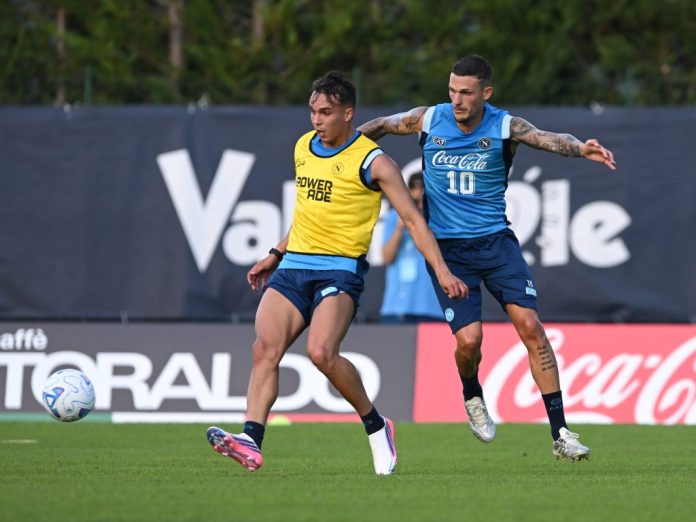 Giovane e Rafa Marin (fonte: sito ufficiale SSC Napoli)