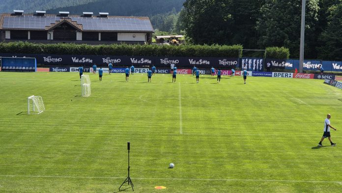 Allenamento mattutino del Napoli (Videoinformazioni.com)