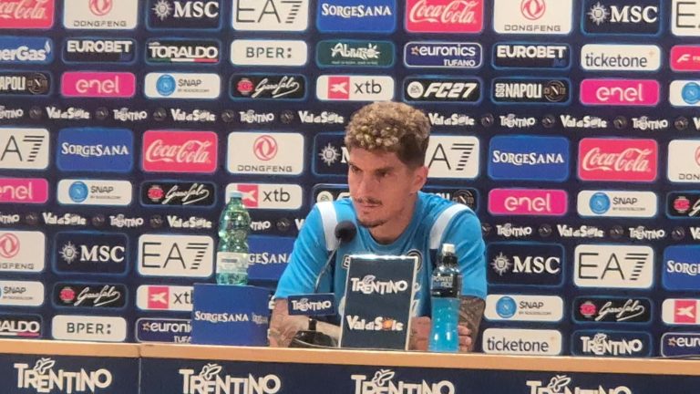 Di Lorenzo: “Mi piacerebbe chiudere la carriera al Napoli, è diventata casa”