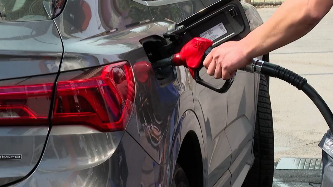 Rincari carburante, movimento consumatori chiede tavolo in Prefettura
