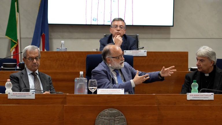 Condizioni carcere in Campania, presentato volume "Lettere al garante"