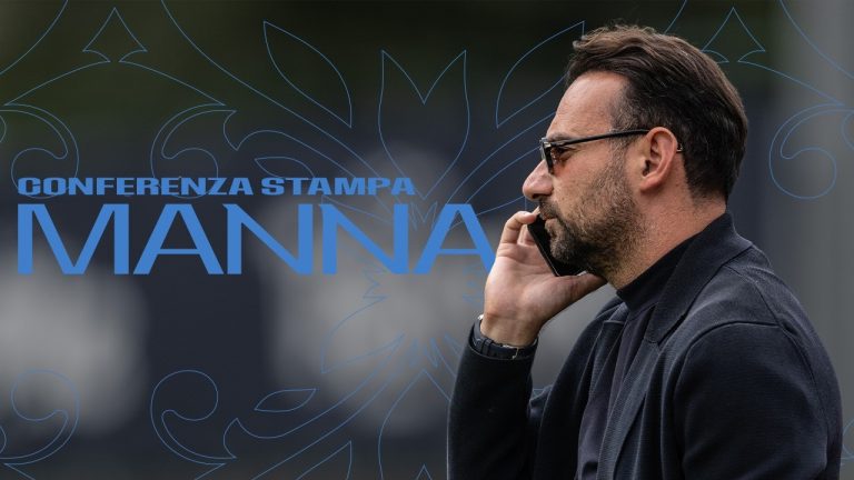 Ritiro del Napoli, la conferenza stampa del DS Giovanni Manna – LIVE