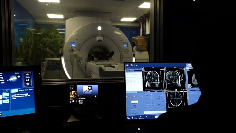 Cure oncologiche a rischio stop, i radiologi: “Regione Campania firmi rinnovo contratti”