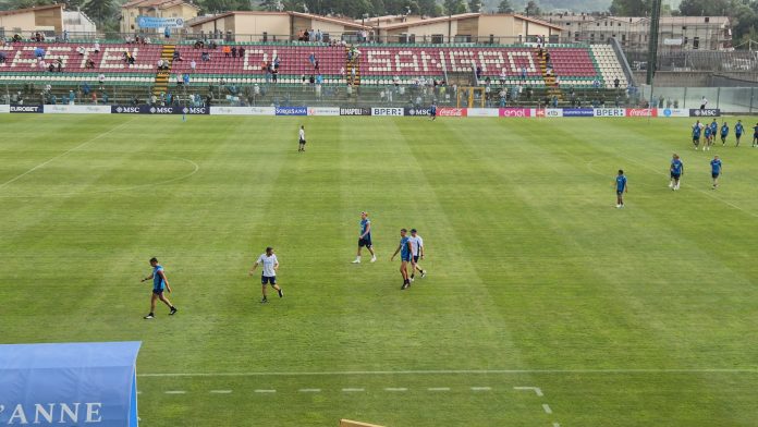 Allenamento pomeridiano del Napoli (Videoinformazioni.com)