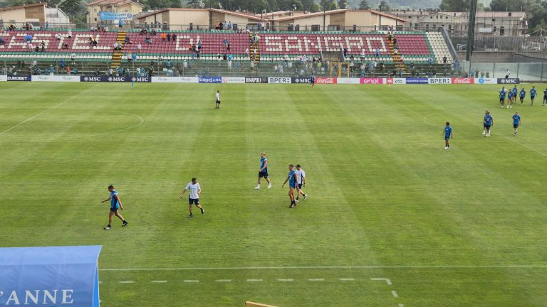 RILEGGI LIVE – Castel di Sangro, day 9: allenamento pomeridiano del Napoli