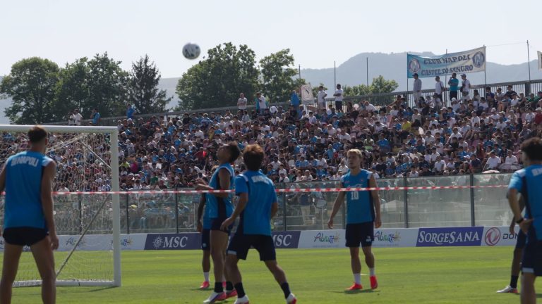 Calcio Napoli, i tifosi fanno previsioni sulla classifica finale della serie A