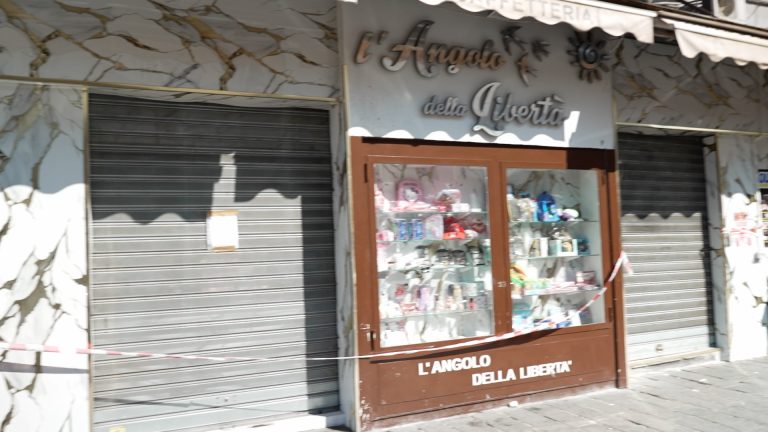 chiuso bar carcere Poggioreale