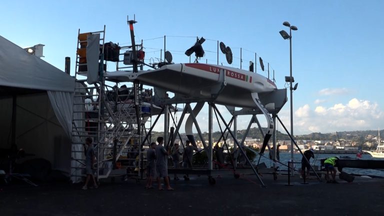 America's Cup, Luna Rossa arriva a Nisida