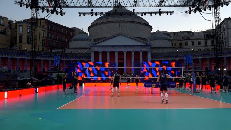 Napoli capitale del volley, piazza del Plebiscito diventa un’arena per l’esordio dell’Italia. Inizio ore 21.05