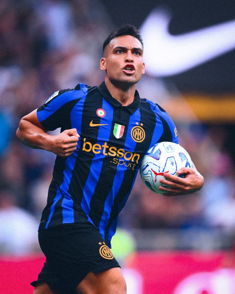 Inter-Napoli, Lautaro Martinez andava espulso due volte: gomitata ed esultanza da punire secondo il regolamento
