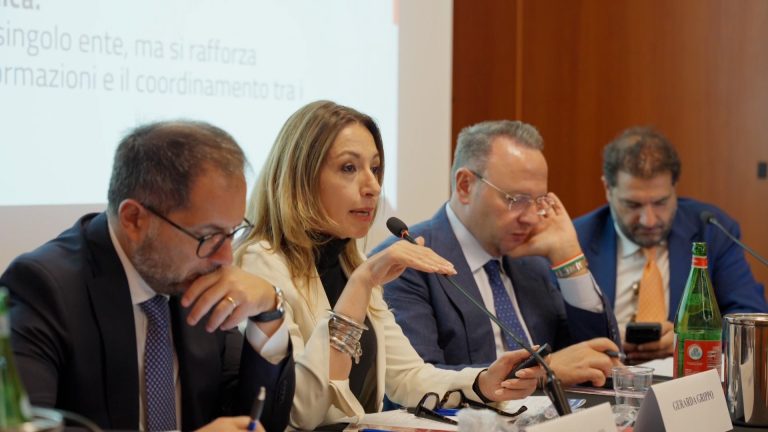 Digitalizzazione dei Comuni, Morra: "Il PNRR non è un punto di arrivo, la vera sfida comincia adesso"