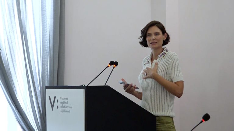 "Mind your cancer", Bianca Balti alla Vanvitelli di Napoli