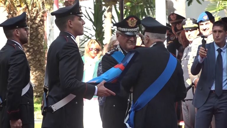 Il Generale di Corpo d’Armata Massimo Masciulli, ha ceduto il comando al Generale di Corpo d’Armata Rosario Castello